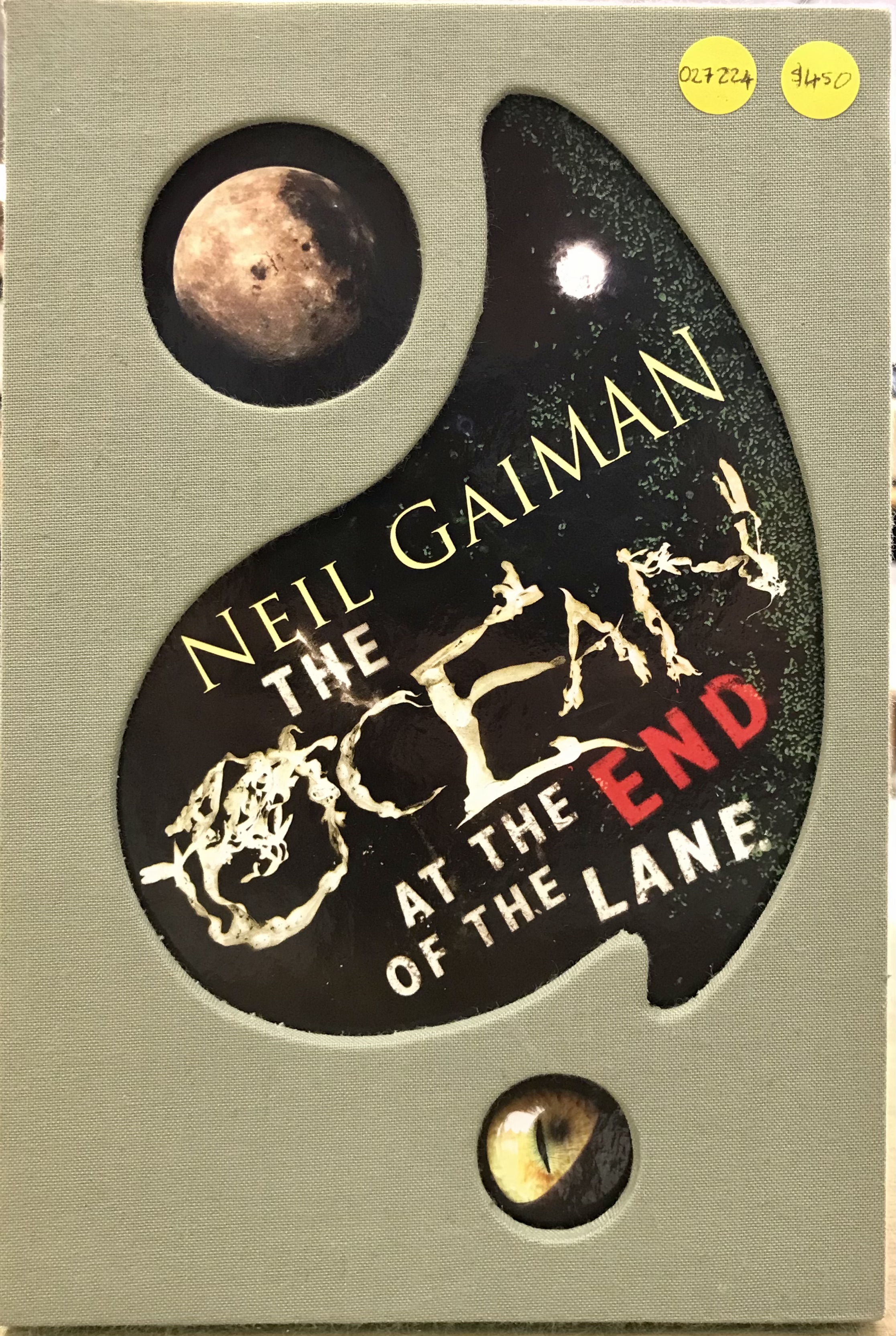 The Ocean at the End of the Lane - Limited Signed Edition: A Novel - Gaiman, Neil