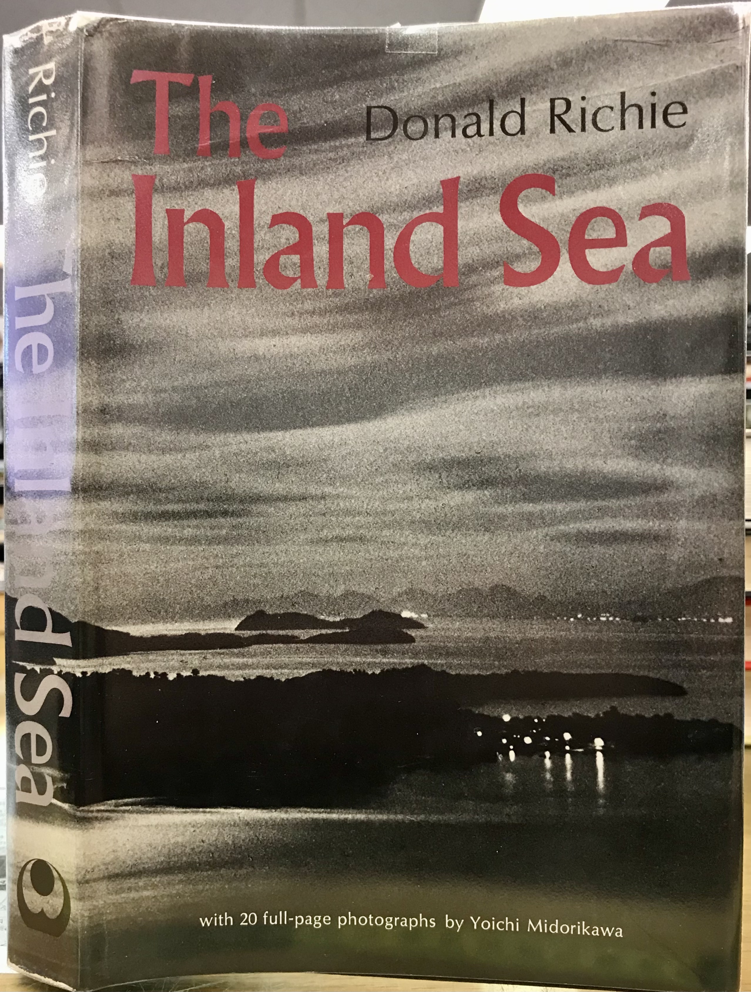 The Inland Sea - Richie, Donald and Midorikawa, Yoichi (photographer)