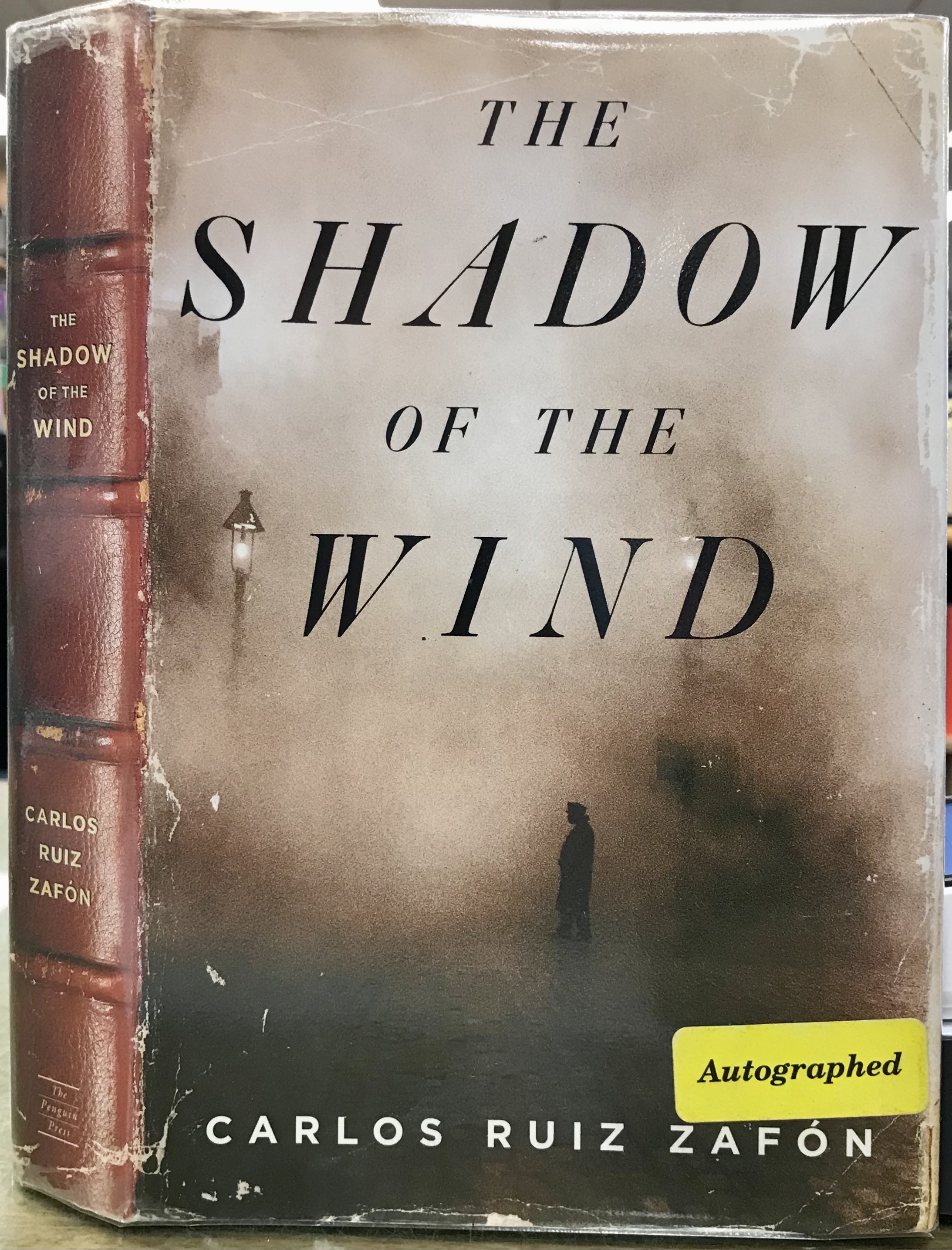 The Shadow of the Wind - Signed copy - Zafon, Carlos Ruiz